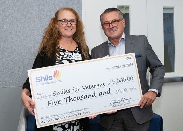 This past week Kristen made the trip out to Pennsylvania to accept an award from the @theshilsfund of behalf of @smilesforveterans. She got to mingle and share what we do with Smiles For Vets and brought home a grant that goes straight to our charity work.

#tucson #arizona #pennsylvania #universityofpennsylvania #pennsylvaniaschoolofdental @penndentalmed #Shils #smile #veterans # vets #smilesforvets #charity #dental #dentistry